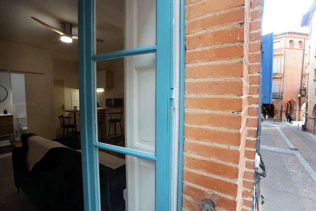 Chez Juliette, Proche Place Nationale Avec Parking Montauban Eksteriør billede